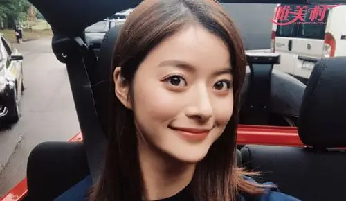 胡一天疑有神秘女友 女友照片曝光竟是个高颜值嫩模 胡一天约会女粉丝