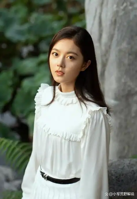 张译没有说错赵今麦和张子枫已走上两条截然不同的大路