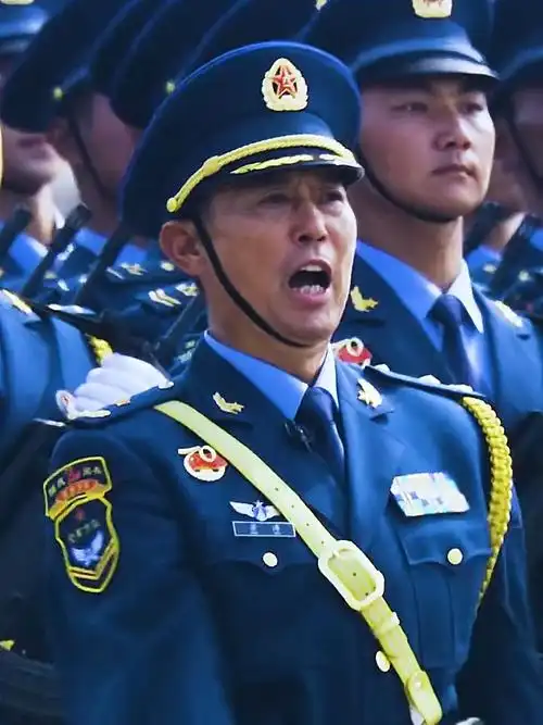 最帅天团!为中国军人赞起!_资讯_民生新闻