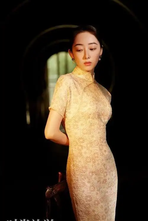 蒋梦婕复古大片曝光,穿旗袍优雅明艳,美得惊艳时光!_高清图集_新浪网