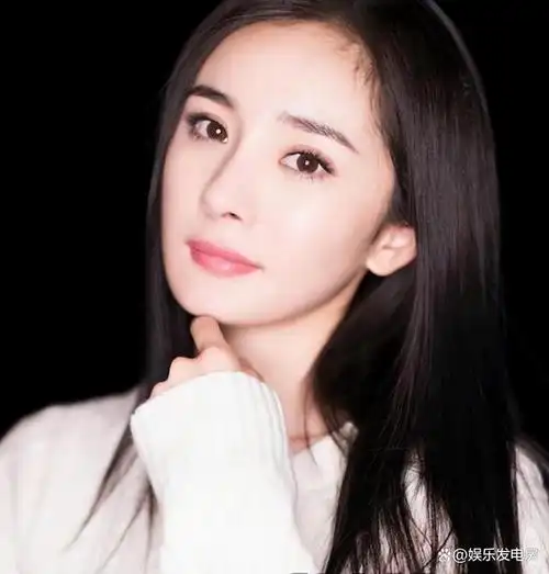 假脸型假头发牙齿造假女明星除了性别还有什么是真的