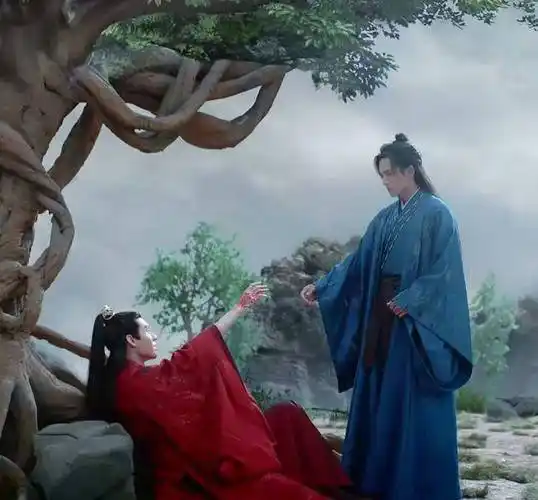 阿絮和温客行共同经历过生死,也成为肝胆相照的知己,阿絮叫温客行为老