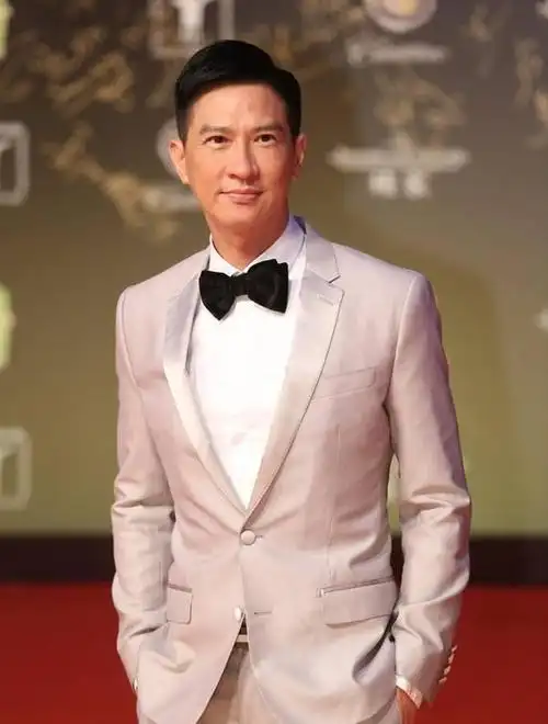 花20年得"7料影帝"的张家辉,去了关咏荷的家后,提出了分手_成功