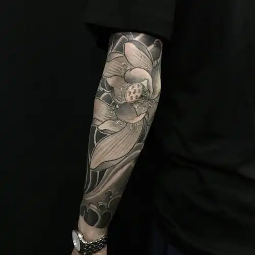 荷花 花臂早期作品 恢复3年_纹身吧社区 - 纹身大咖