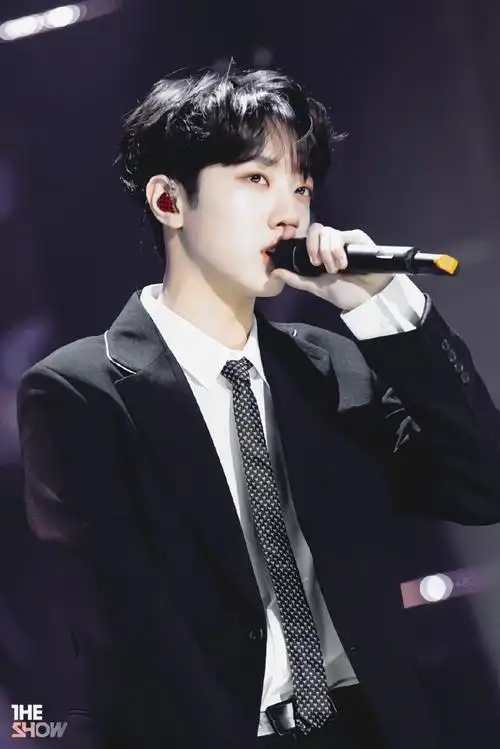 赖冠霖 - 堆糖,美图壁纸兴趣社区