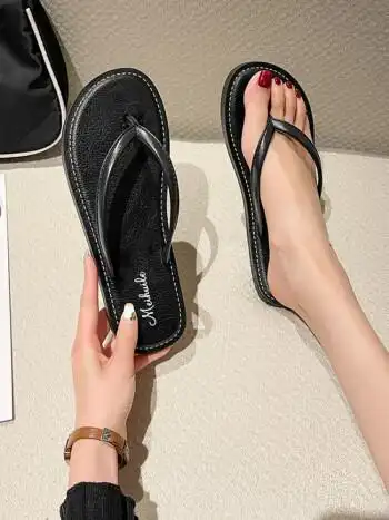 夹脚拖鞋女人字拖鞋女平底防滑时尚百搭休闲夹脚夹趾外穿沙滩鞋凉拖