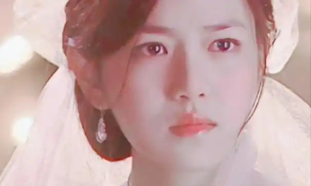 终于理解陈晓了,如果是这个造型出演小龙女,陈妍希或许不会被骂