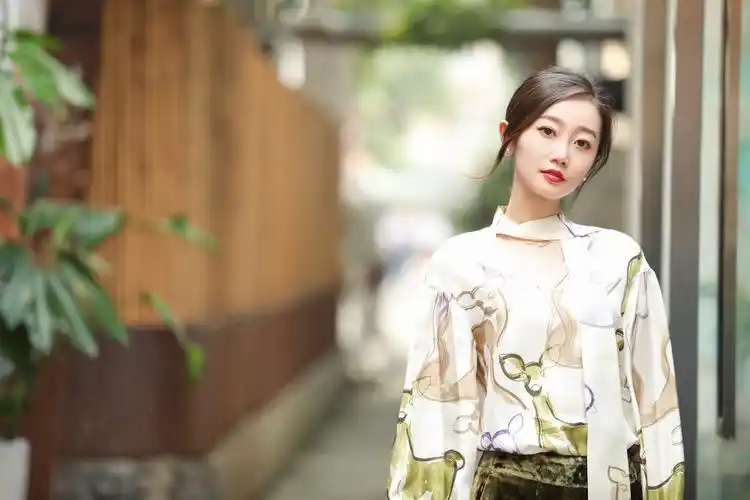 p data-id="go045yhx79">陈嘉男,1993年9月24日出生于 a target="