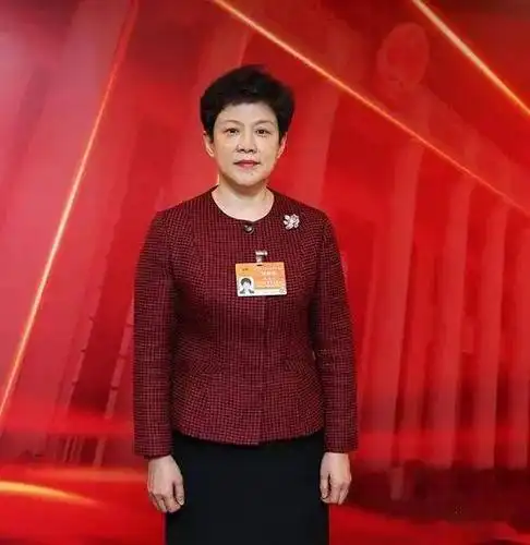 清风解读纪委书记监委主任上两会实事求是贯通融合纪法情理激励干部