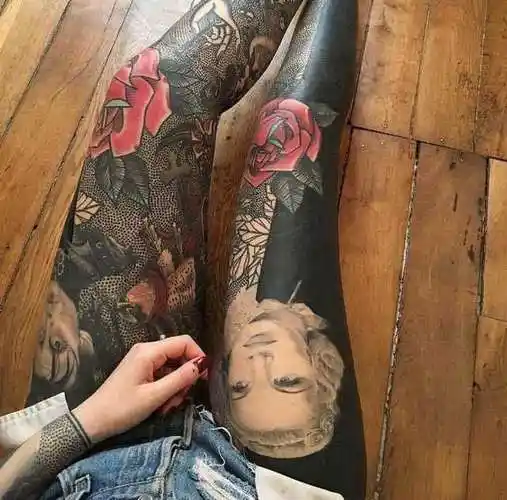 国外美女全身纹满纹身,简直令人惊艳_网易订阅