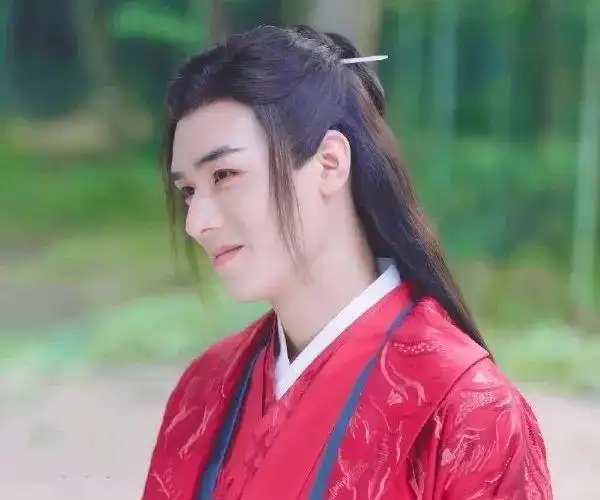 最后,再让我们欣赏一下红衣谷主红衣温客行,yyds!