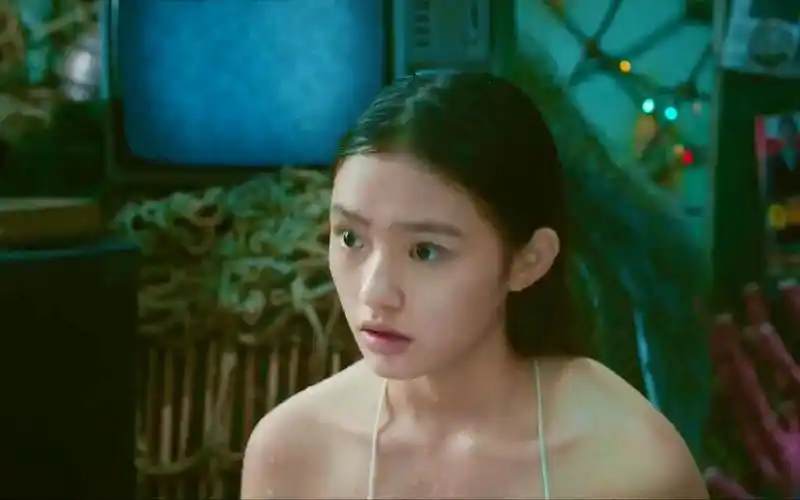 《美人鱼》林允饰单纯美好的美人鱼珊珊