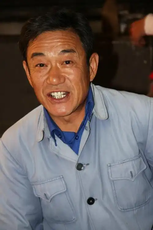 早年经历899次播放05:17李心敏:有多少人和我一样一直以为这位"老戏骨