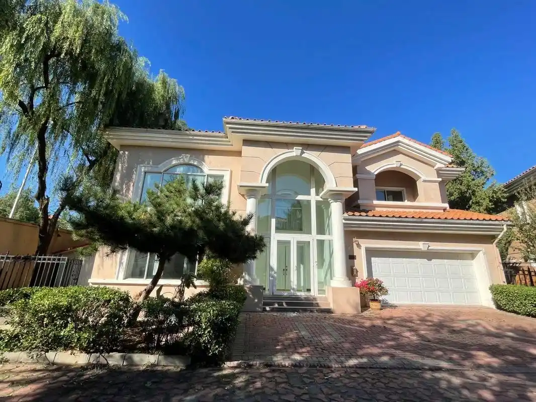 裕京花园美式独栋小区韵味十足