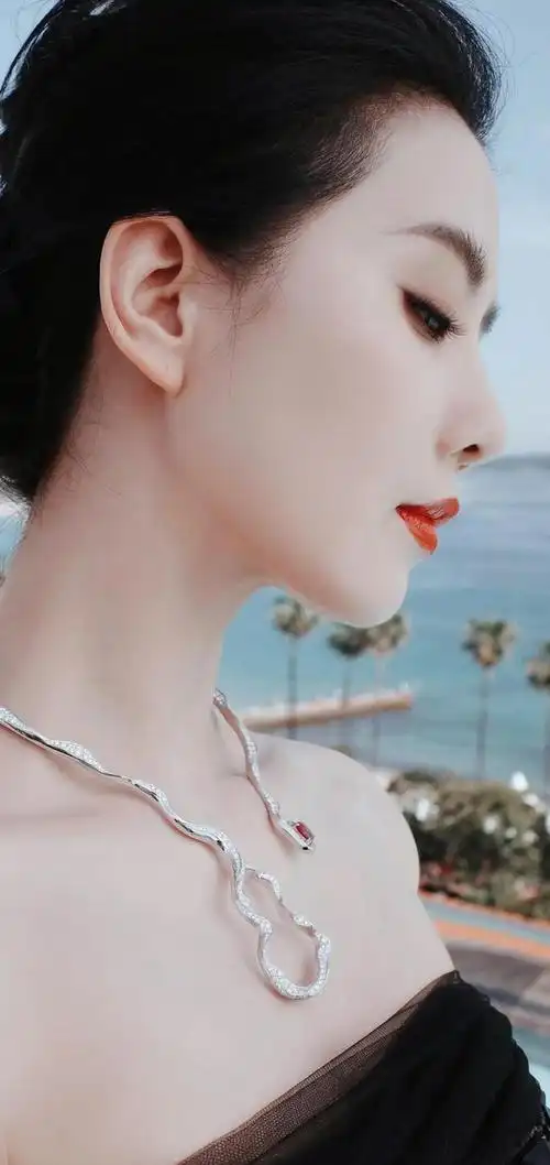 刘诗诗这个颜值太美了吧_网易订阅