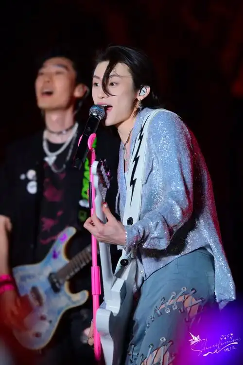 小鬼王琳凯音乐节##小鬼演唱会前最后一场音乐节