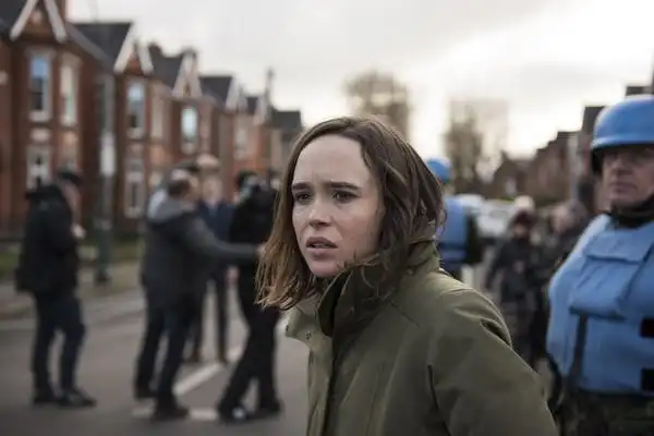 ▼《x战警》系列「幻影猫」艾伦佩姬主演《丧尸病狂》剧照.