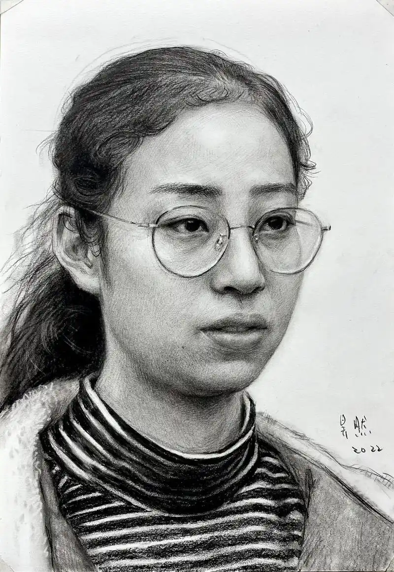 素描人像61戴眼镜的女青年.步骤图 #美术生  #艺考  #画 - 抖音