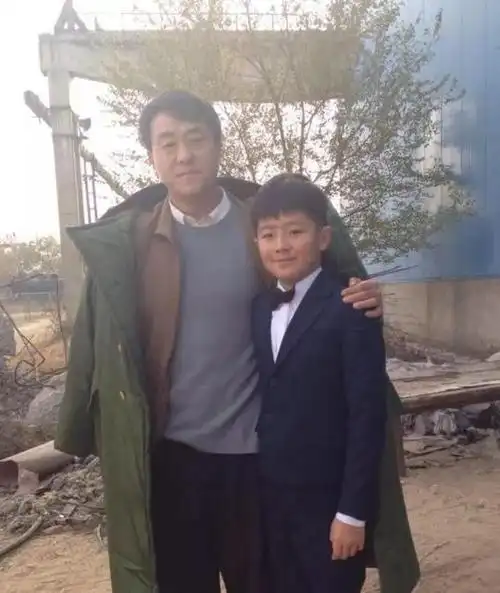 52岁演员何冰:不拍广告,不接综艺,不走流量,只靠作品说话