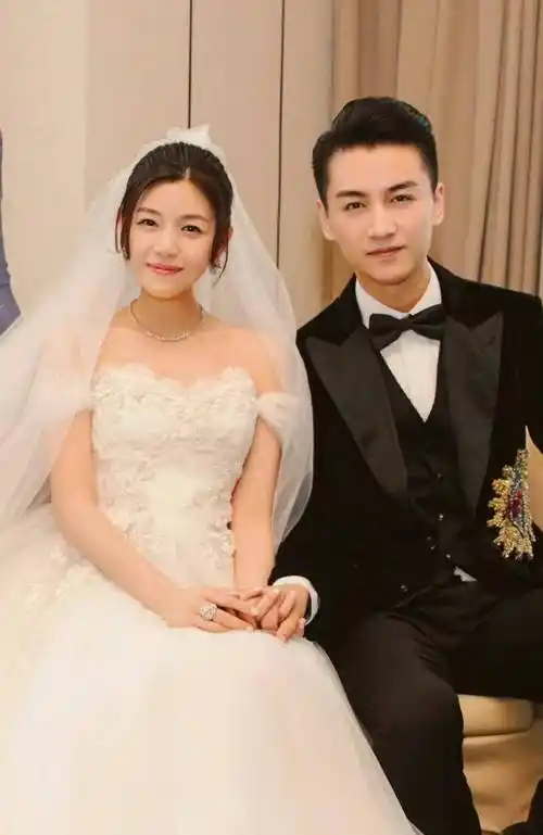 陈妍希陈晓夫妻各玩各?赵丽颖录综艺?洪欣张丹峰离婚?_网易订阅