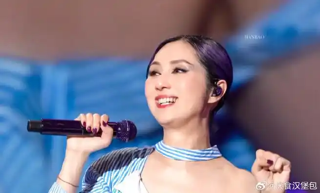 杨千嬅#
