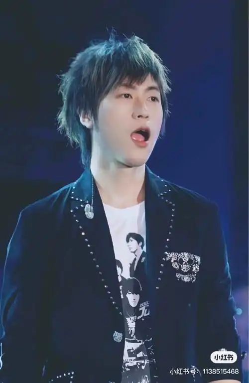 假唱风波调查##陈信宏为什么这么帅#照片就给你们看看别真爱上我老公