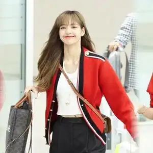 金智妮同款衣服
