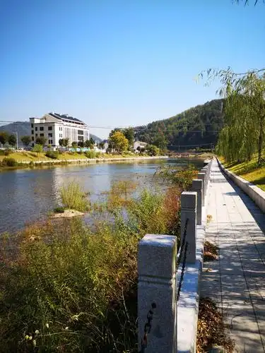 源口村河道景观道