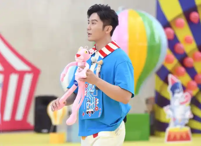 奔跑吧第七期跑男团变身月亮马戏团全体深陷时空轮回