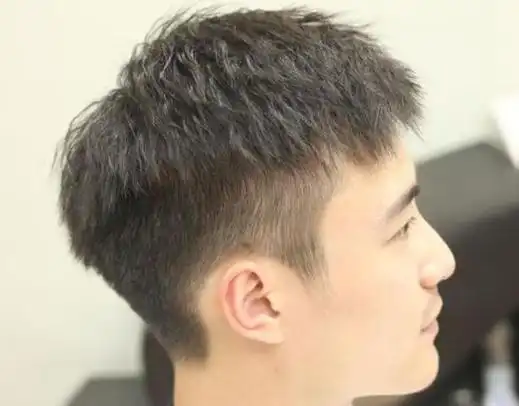 碎盖头去理发店怎么剪?