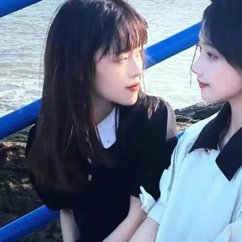 真人双人闺蜜头像(97)