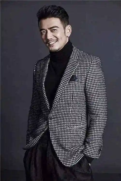 摩羯男明星摩羯男明星和天蝎女明星