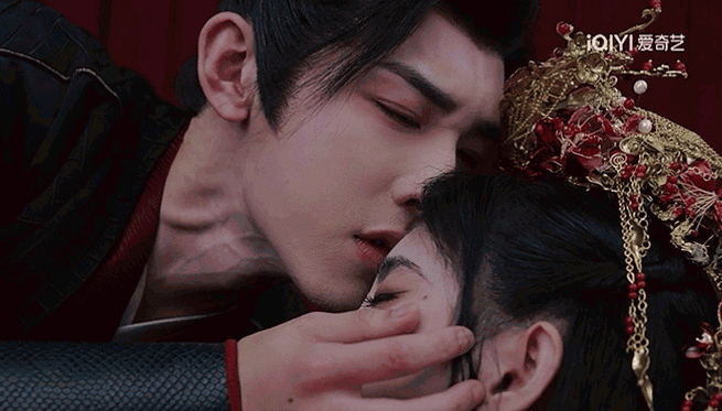 郭俊辰吻到青筋暴起