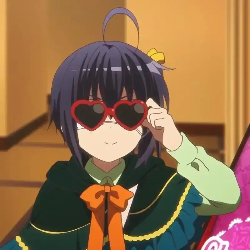 情侣头像这不就来了.#小鸟游六花 #中二病也要谈恋爱 #动漫 - 抖音