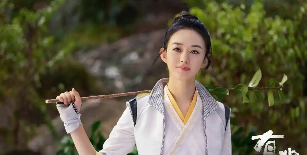 赵丽颖,王一博分获金鹰奖观众喜爱的男女演员奖,有翡cp真的绝!