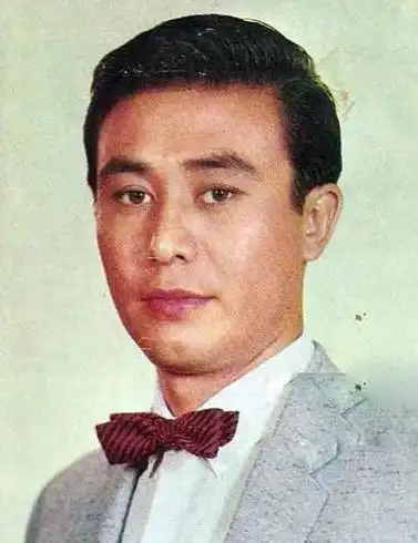 《红伶泪》《烽火万里情》等,他一度成为60年代最红的男演员之一