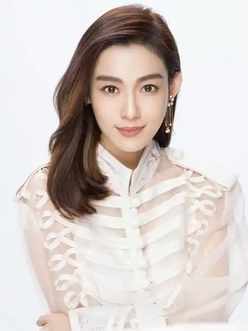 【讨论】范玮琪经纪人(经纪人是谁?) - 新城网