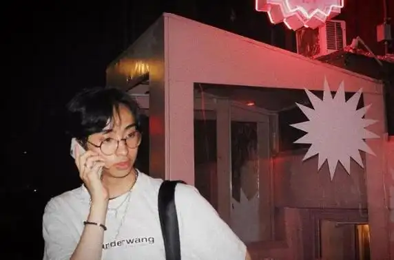 近日,伊能静在节目《了不起的姐姐》第二季中,谈到和儿子小哈利庾翰睿