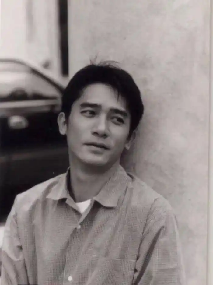 那个年代的帅哥之梁朝伟  24张照片带你感受他的帅