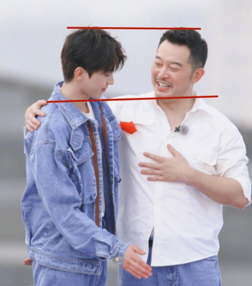 178沙溢遇上184蔡徐坤,身高成槽点,指定有人在说谎