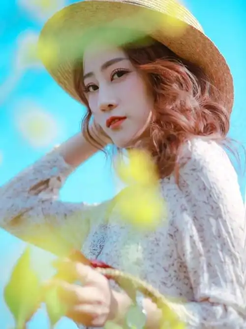 人像油菜花:11种绝美姿势拍花海大片