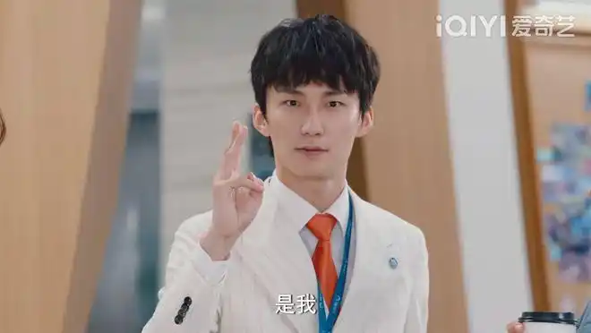 张一铎《破事精英》再现生动搞笑演技以平凡底色书写