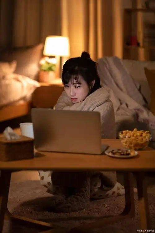 女生一个人在家怎么安慰?