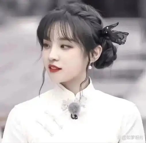 女团头像——(g)i-dle宋雨琦