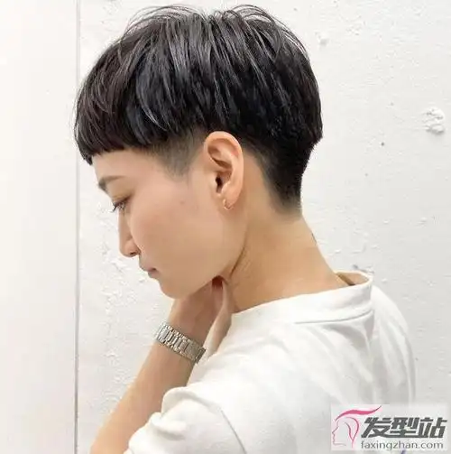 酷酷的超短发造型推荐 女生头发越短越帅气_发型站_最新流行发型设计