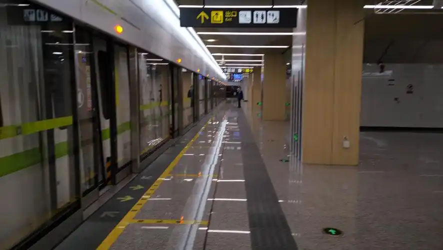 成都地铁8号线一期(2)