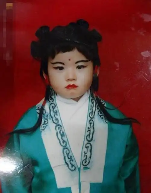 小时候的照片搞笑图片