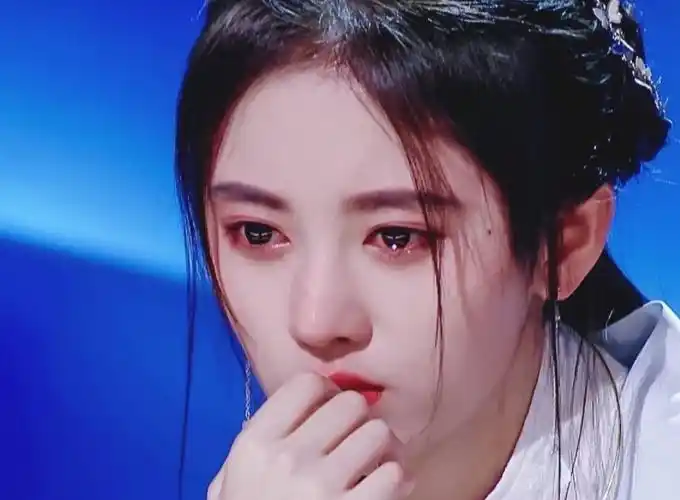 13当导师发现歌手假唱时 kiku沉默了 尚雯婕亲自戳了一下 你支持谁?