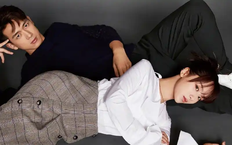 杨紫李现时尚杂志写真桌面壁纸