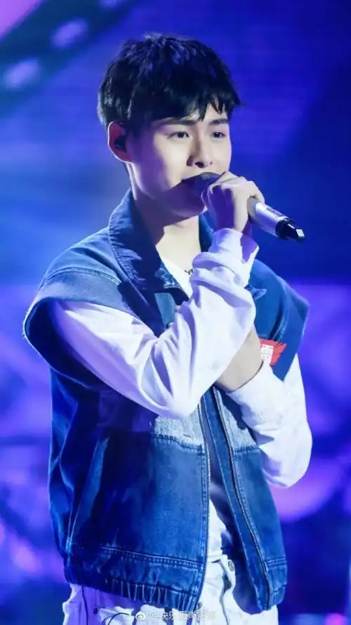 洪雨雷.爱夏唱的好好听